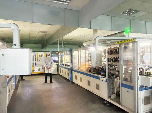 黑燈工廠 燈具塑件制造中的智慧之光
